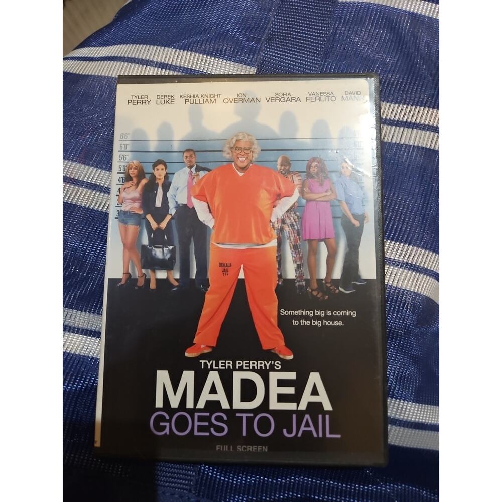Tyler Perry's Madea Goes to Jail (DVD, 2009) Tested slim case Cropped artwork.